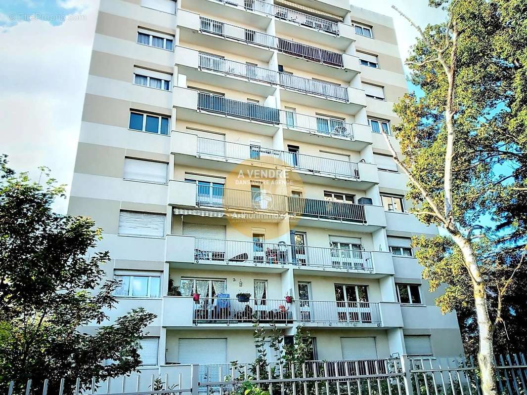 Appartement à SAINT-OUEN-L&#039;AUMONE