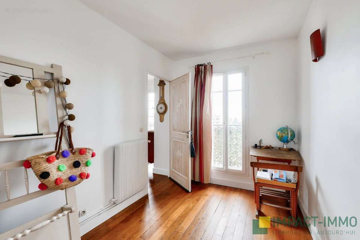 Appartement à ASNIERES-SUR-SEINE