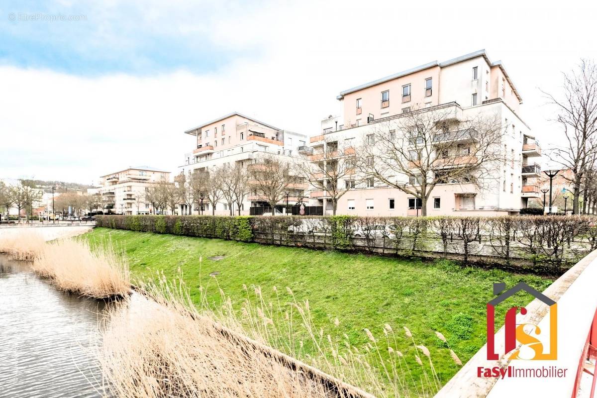 Appartement à CHELLES