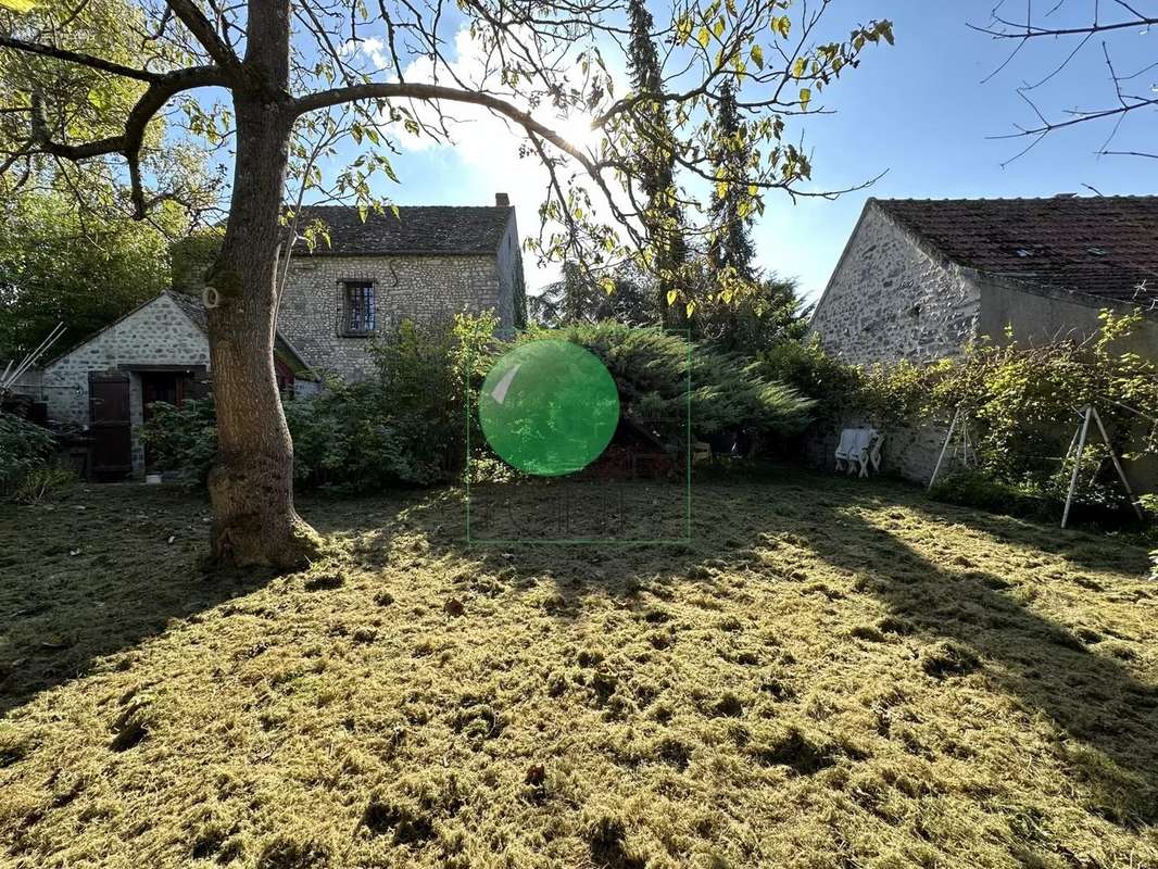 Maison à MONDEVILLE