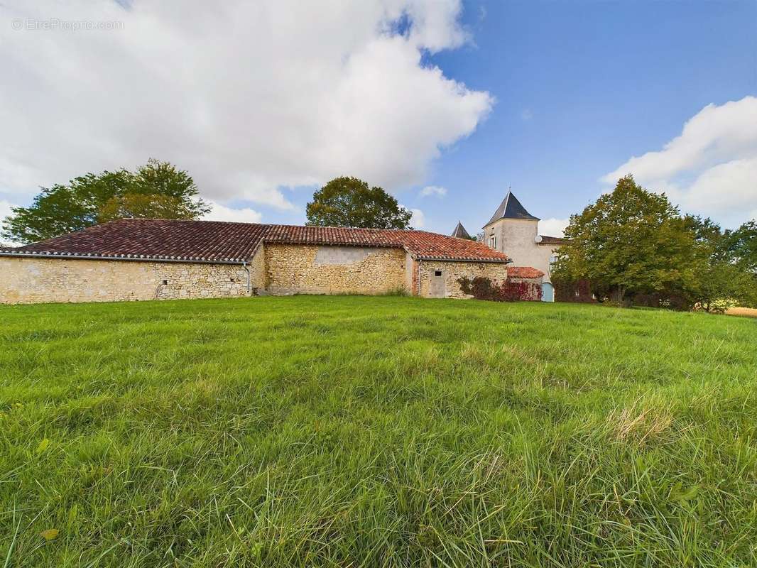 Maison à TOURNON-D&#039;AGENAIS