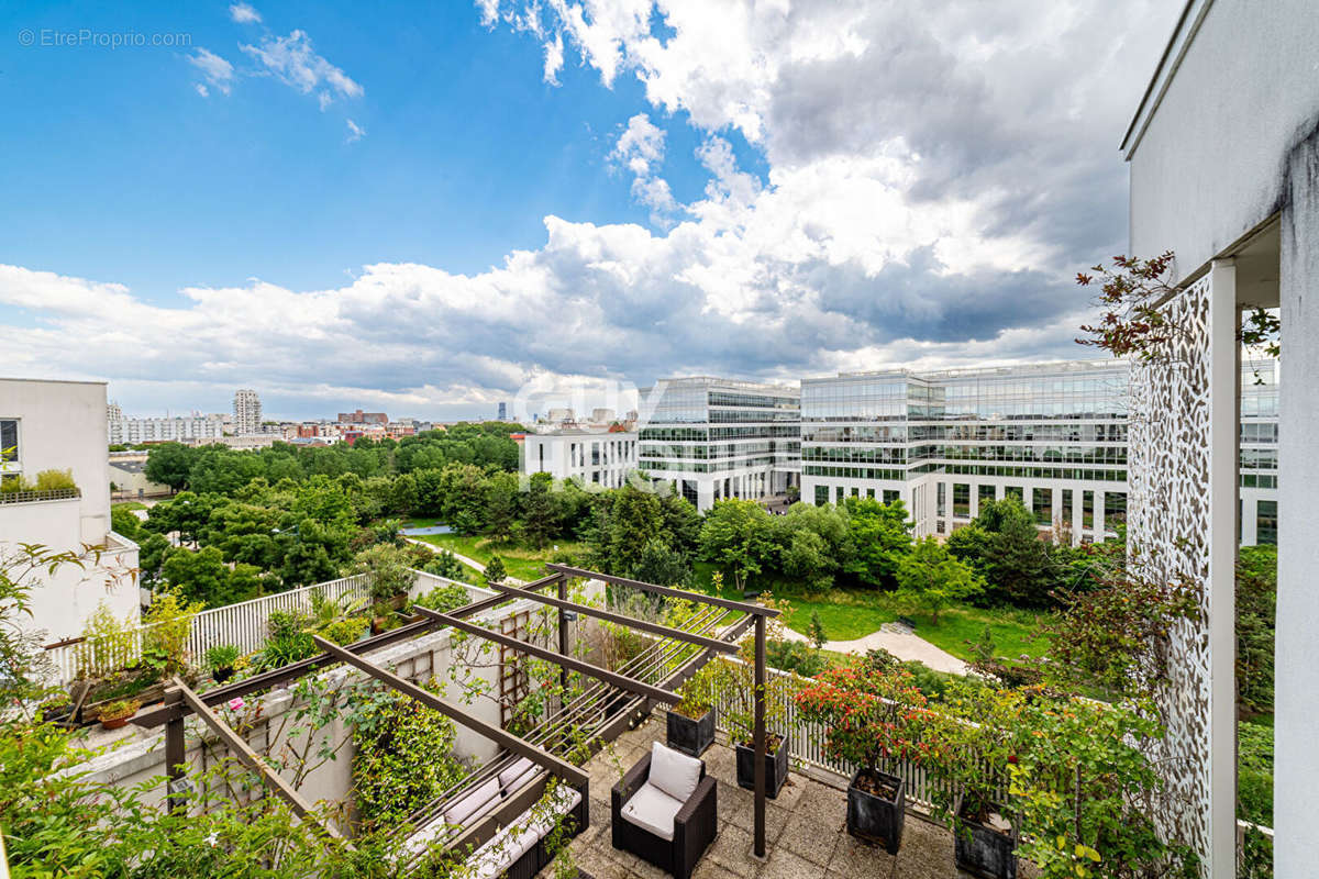 Appartement à GENNEVILLIERS