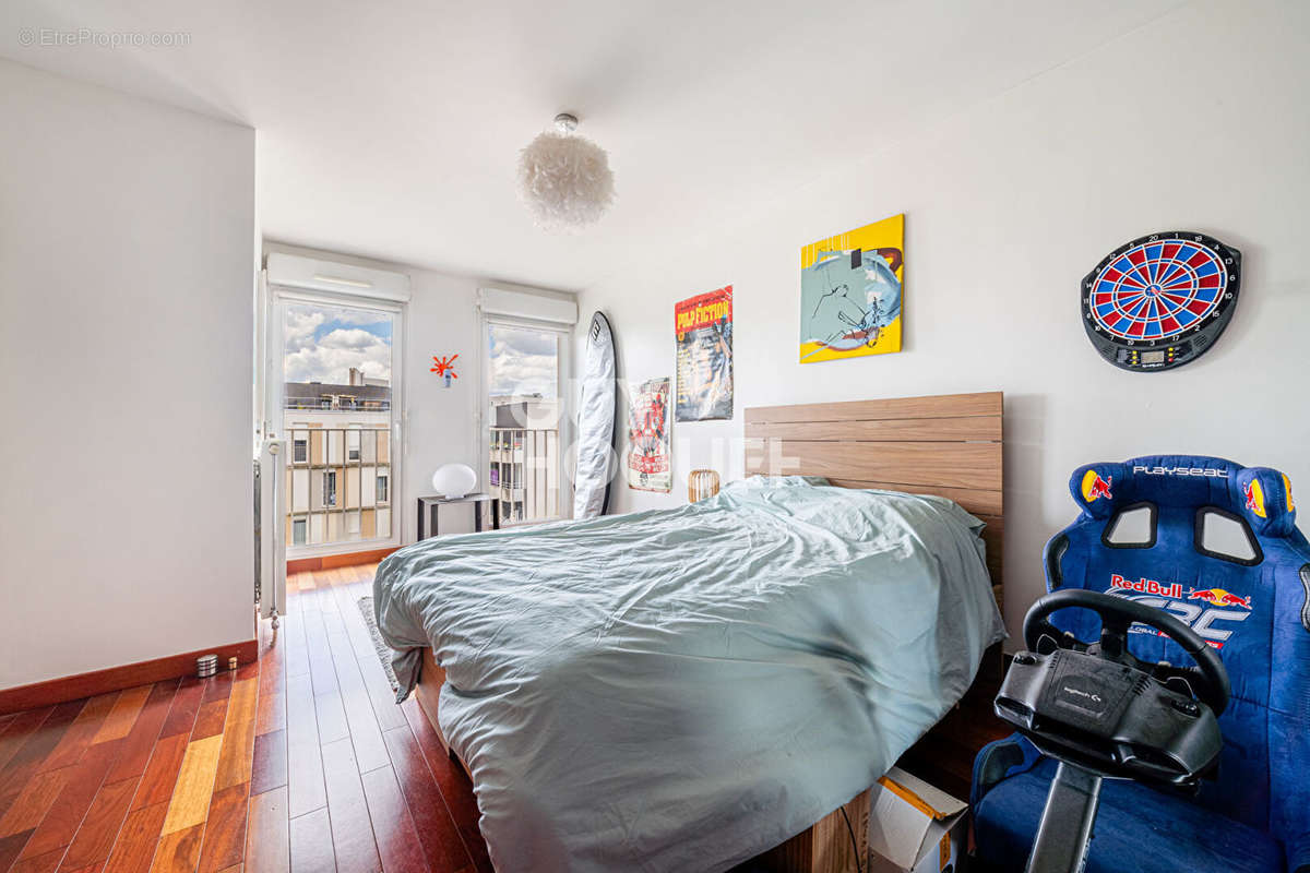 Appartement à GENNEVILLIERS