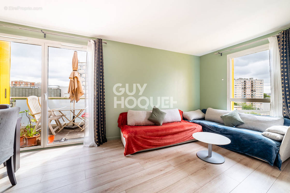 Appartement à NANTERRE