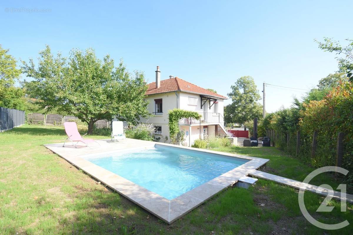 Maison à BELLERIVE-SUR-ALLIER