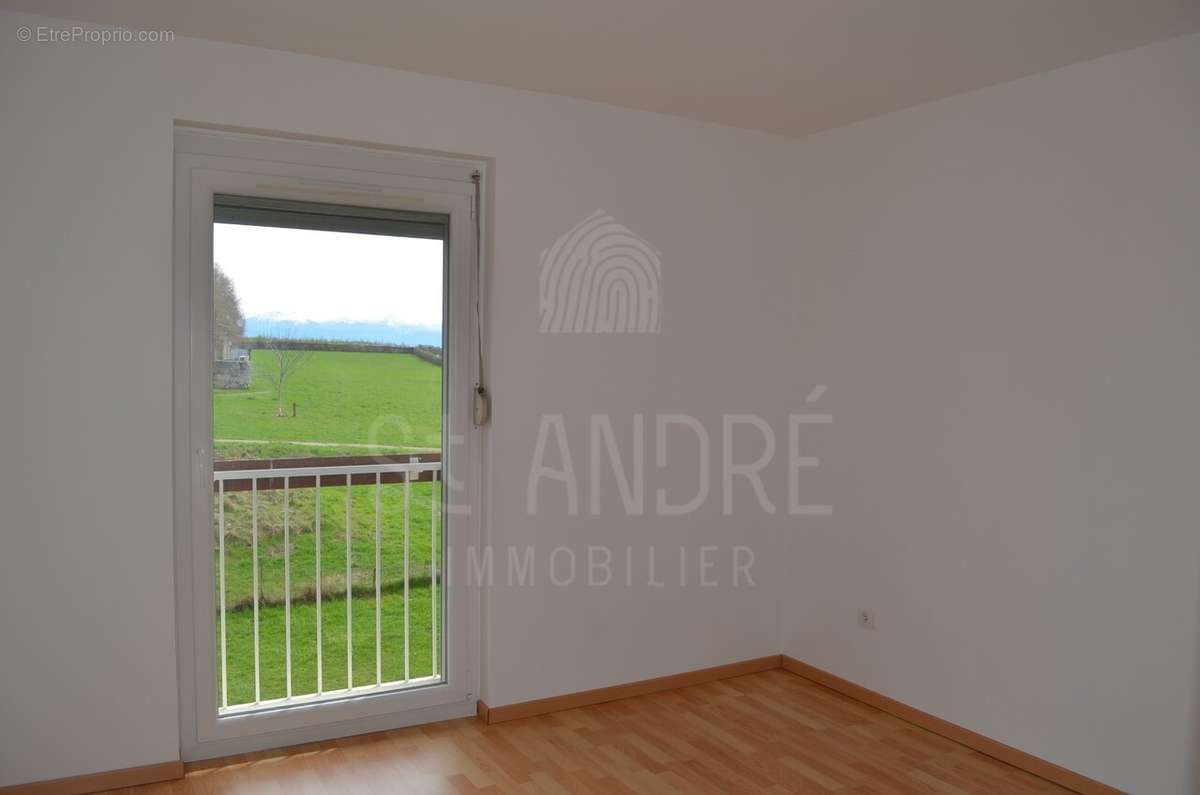 Appartement à LA COTE-SAINT-ANDRE