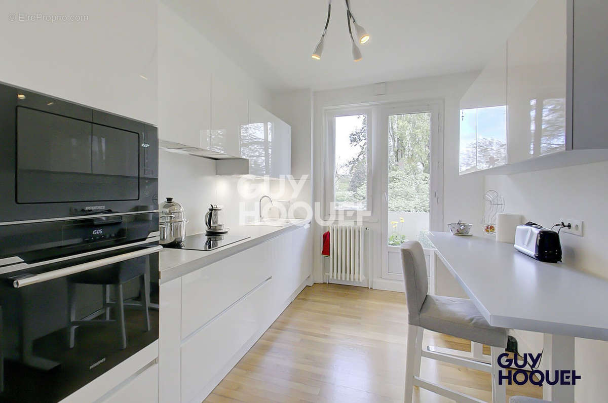 Appartement à LYON-5E