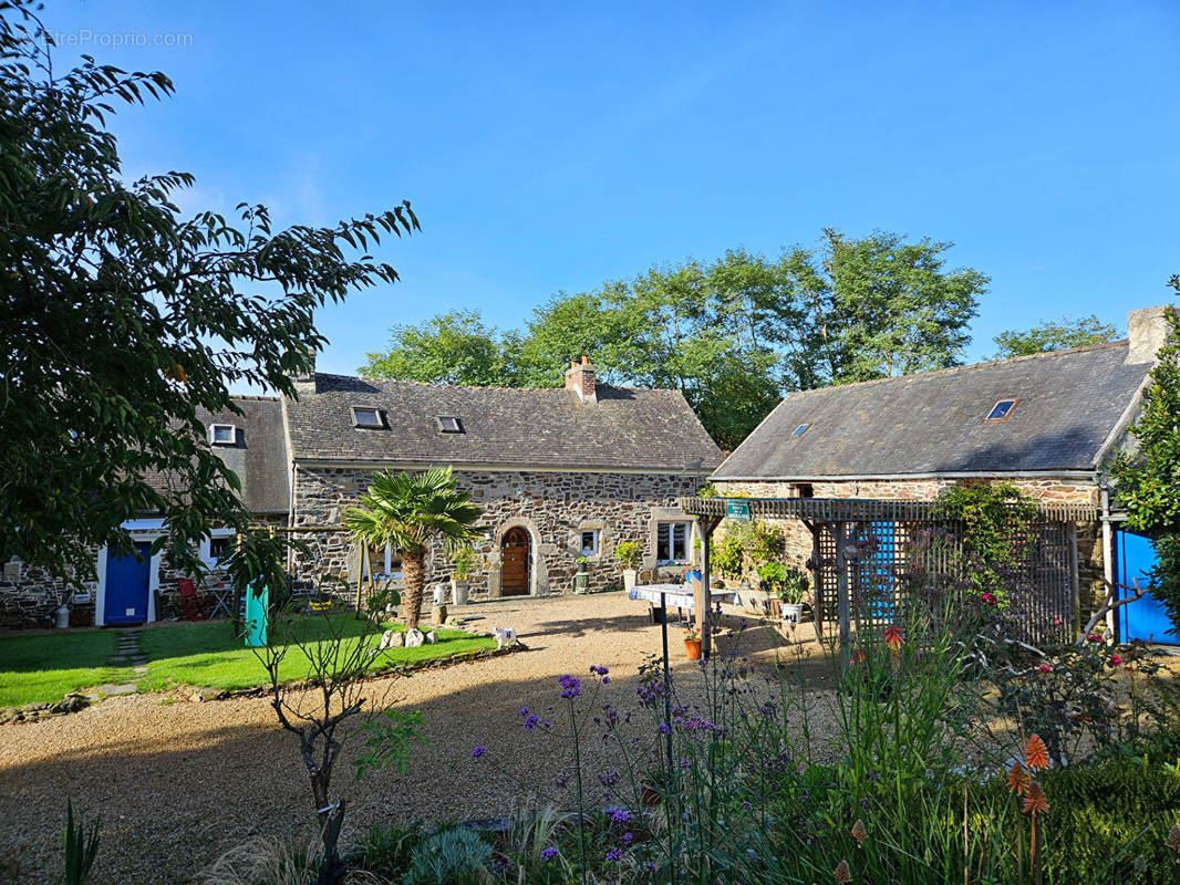 Maison à PLOURIN-LES-MORLAIX