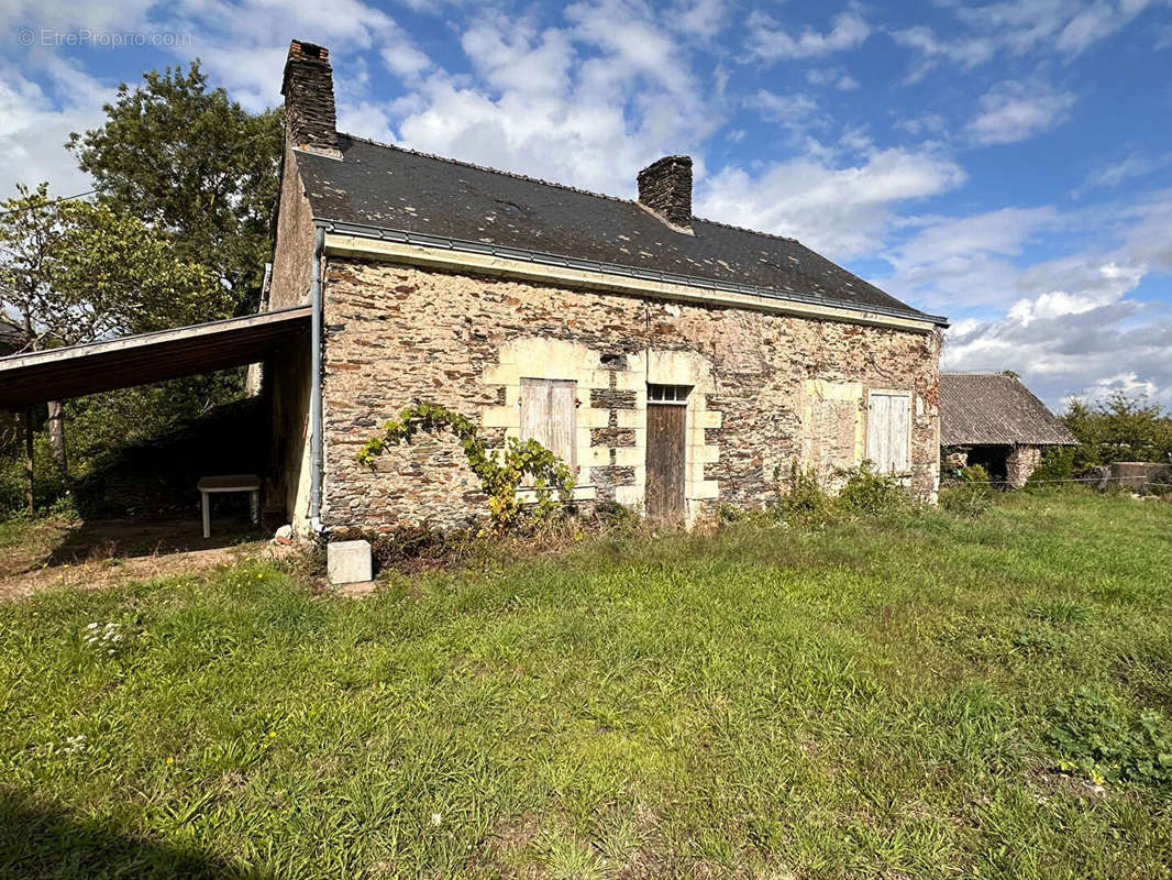 Maison à JUIGNE-SUR-LOIRE