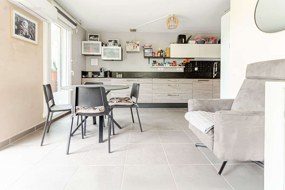 Appartement à MARSEILLE-12E