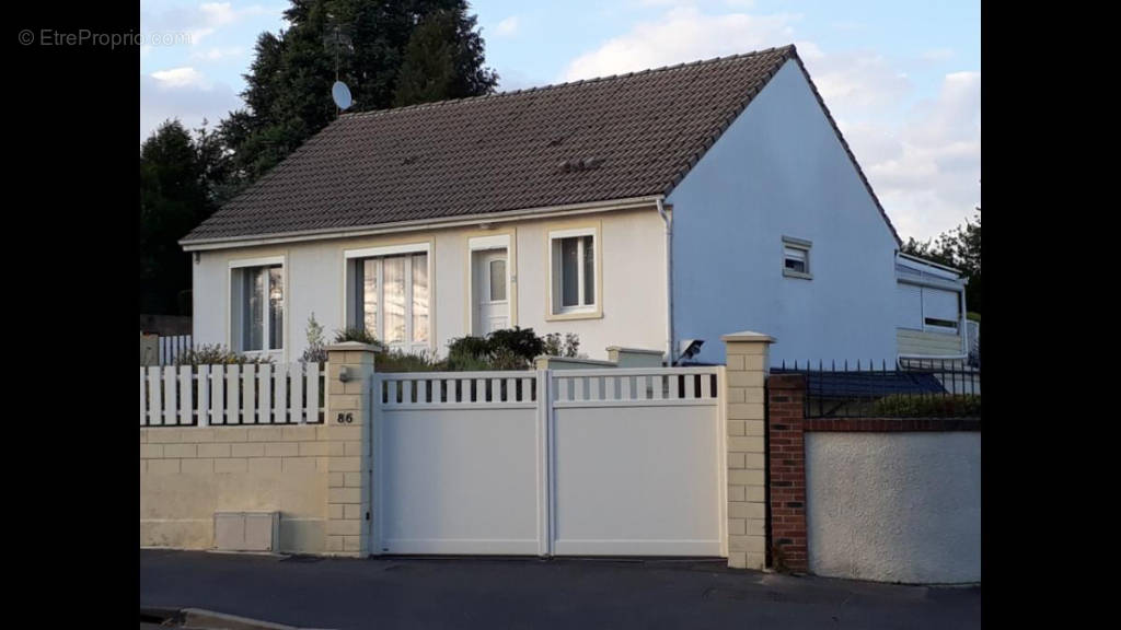 Maison à SAINT-QUENTIN