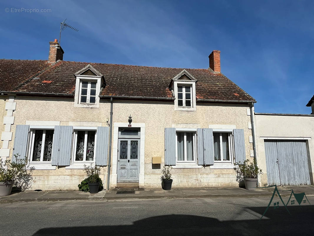 Maison à EPINEUIL-LE-FLEURIEL