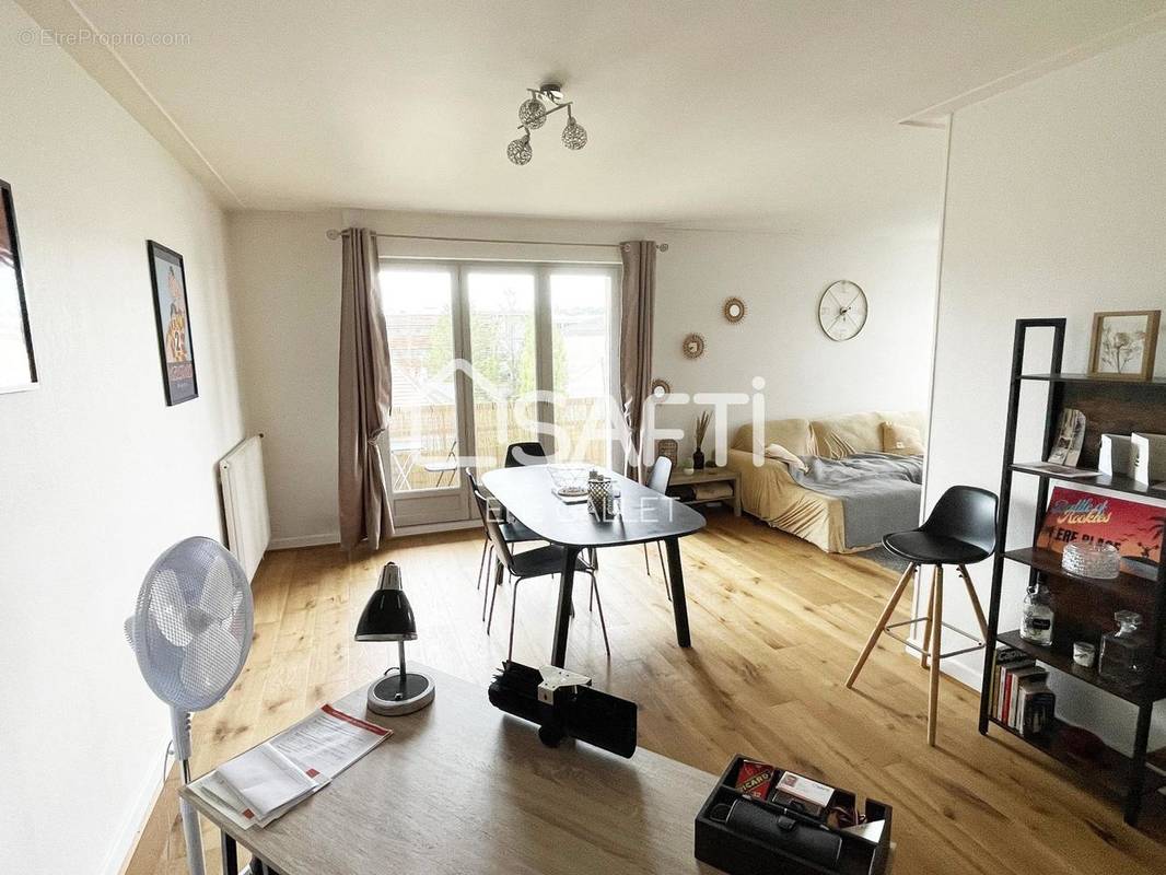 Photo 1 - Appartement à BRIVE-LA-GAILLARDE