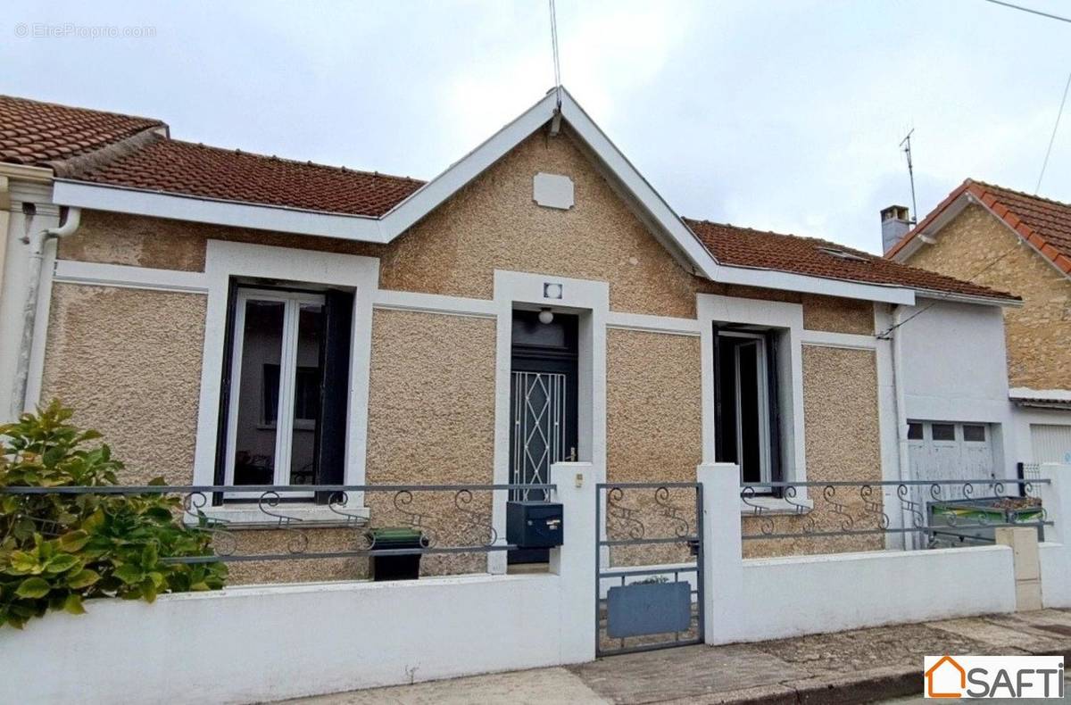 Photo 1 - Maison à SAINTES