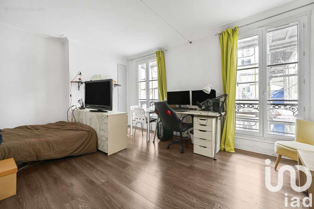 Photo 2 - Appartement à PARIS-10E