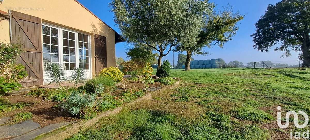 Photo 3 - Maison à SAINT-CHRISTOPHE-DU-BOIS