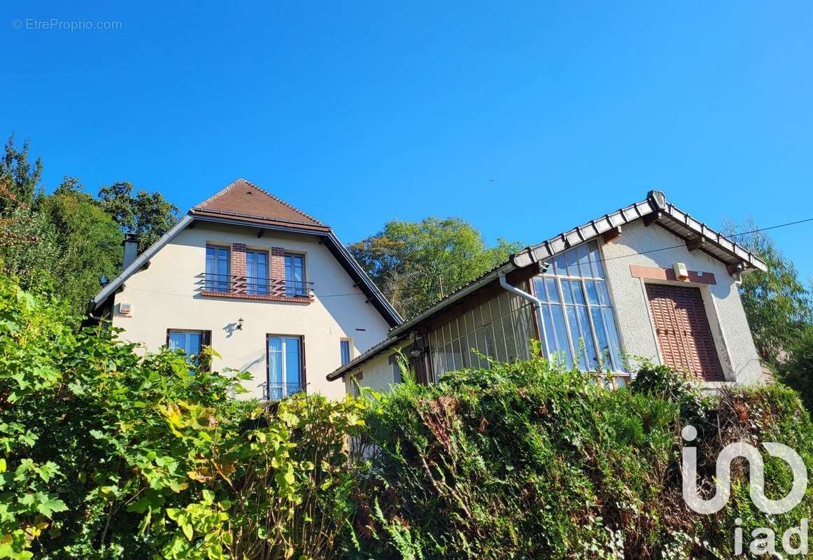 Photo 2 - Maison à JOUY-EN-JOSAS