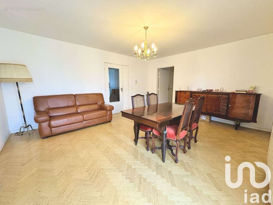 Photo 4 - Appartement à IVRY-SUR-SEINE