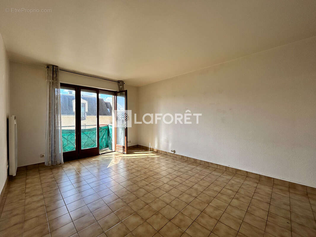 Appartement à MEULAN