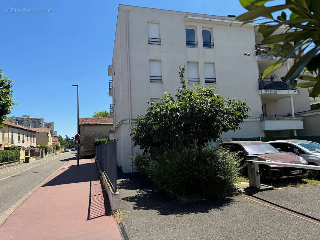 Appartement à SAINT-PRIEST