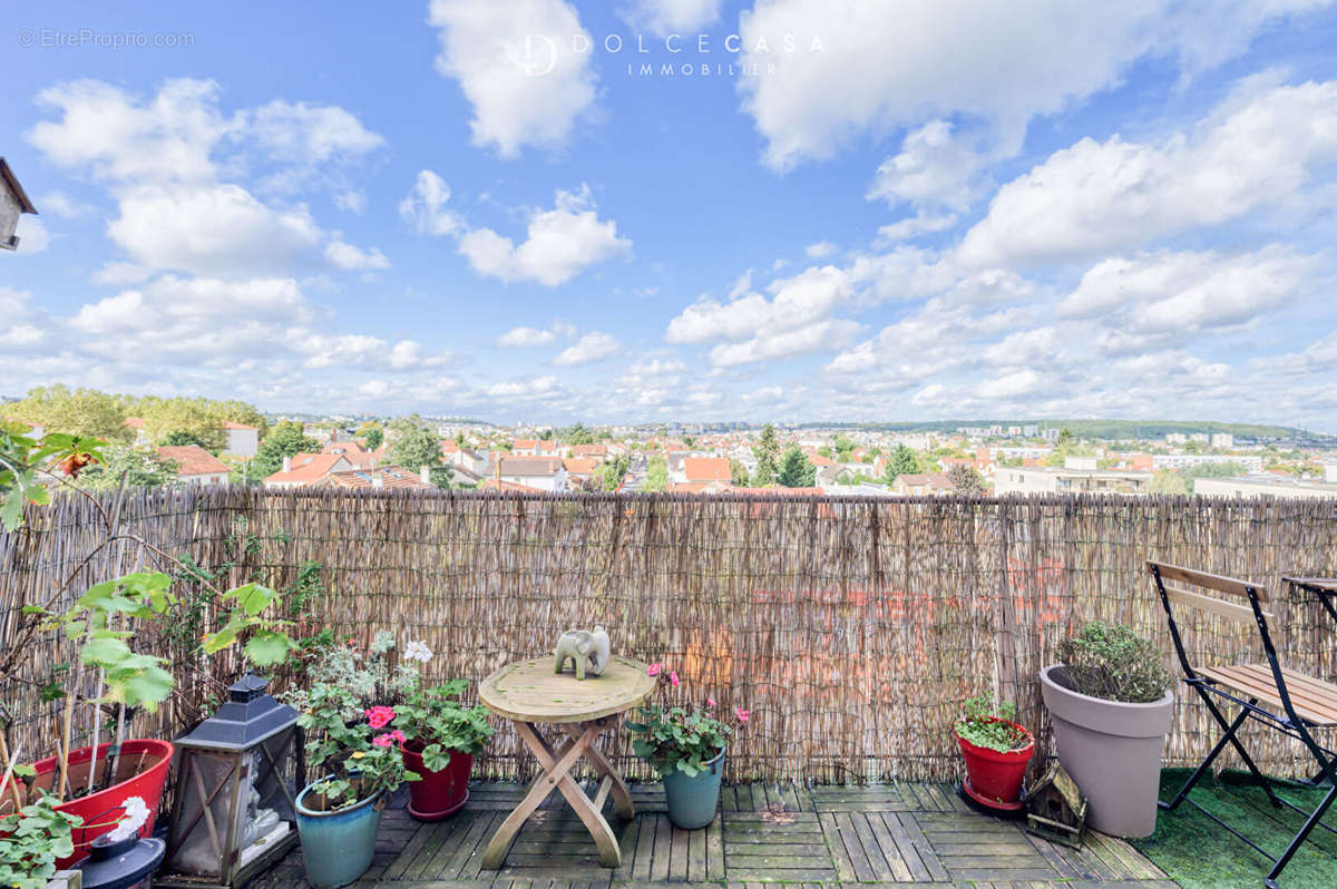 Appartement à LE PERREUX-SUR-MARNE