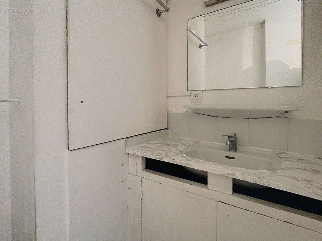 Appartement à PARIS-7E