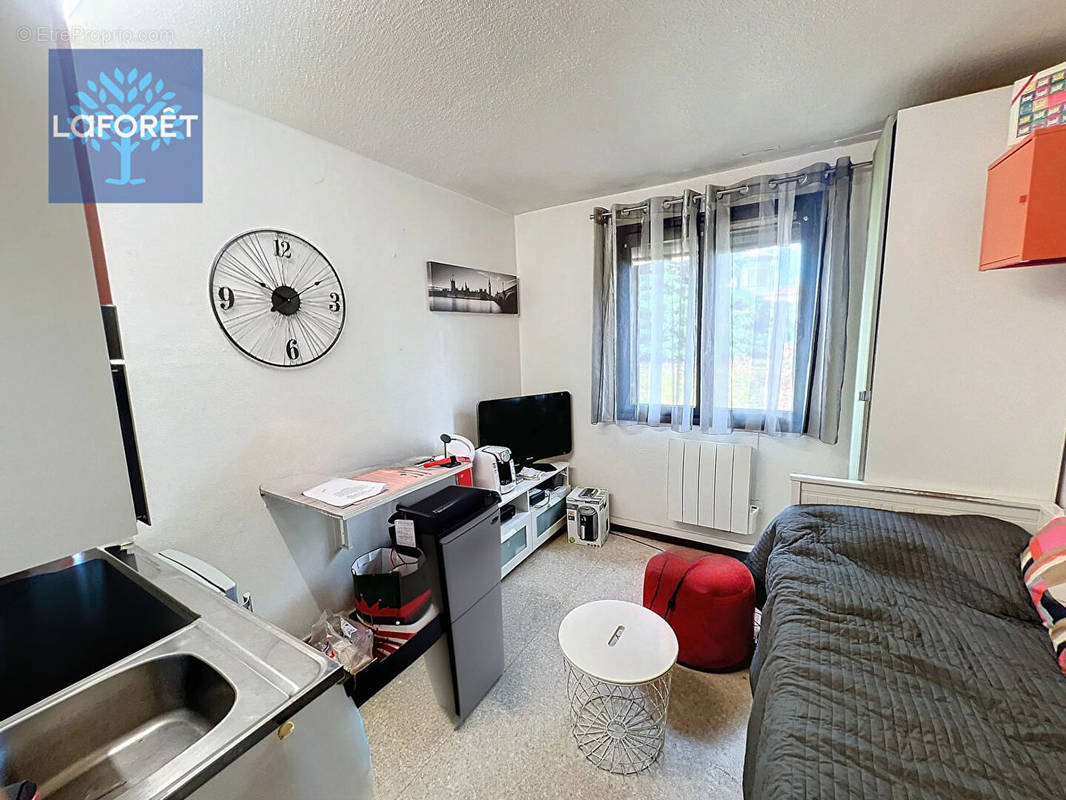 Appartement à SAINT-GENIS-LAVAL