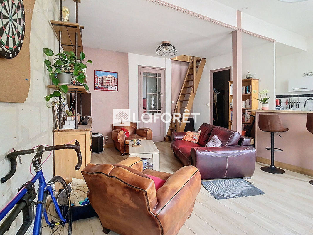 Appartement à BORDEAUX