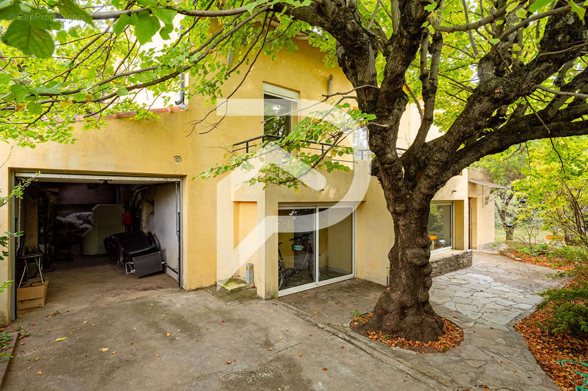 Maison à AIX-EN-PROVENCE