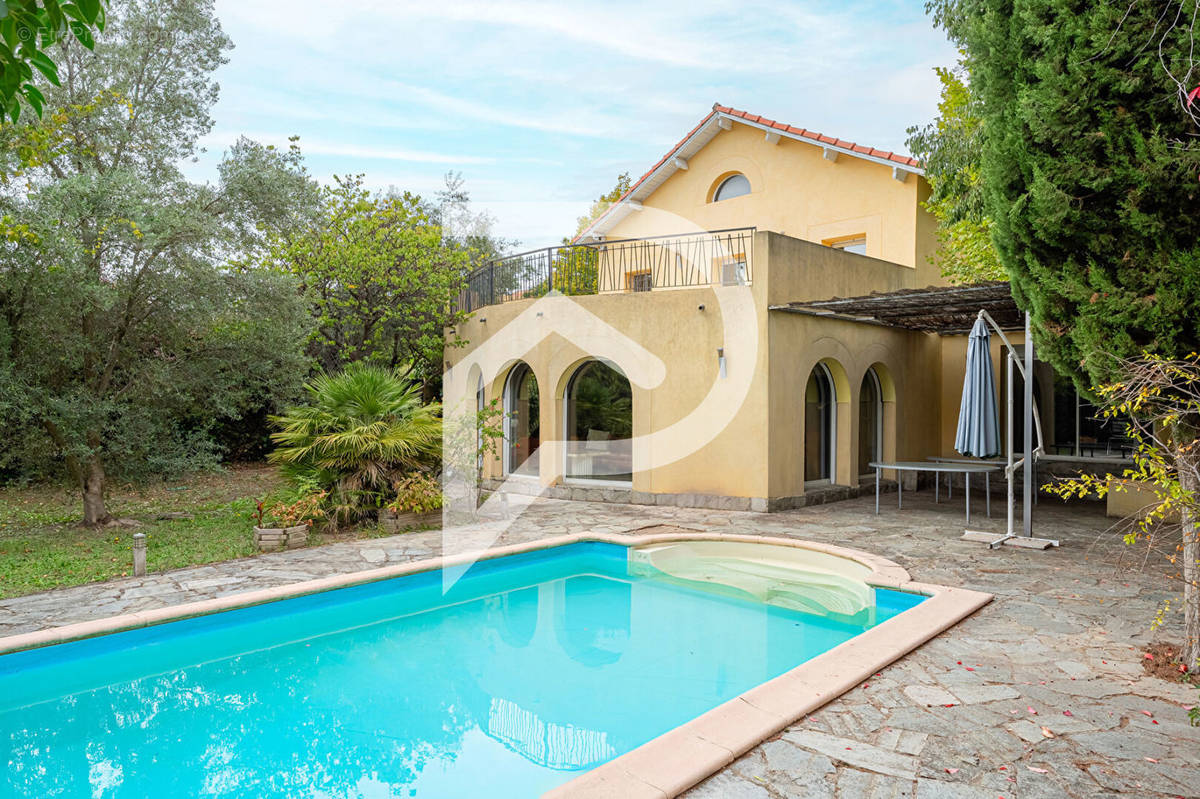 Maison à AIX-EN-PROVENCE