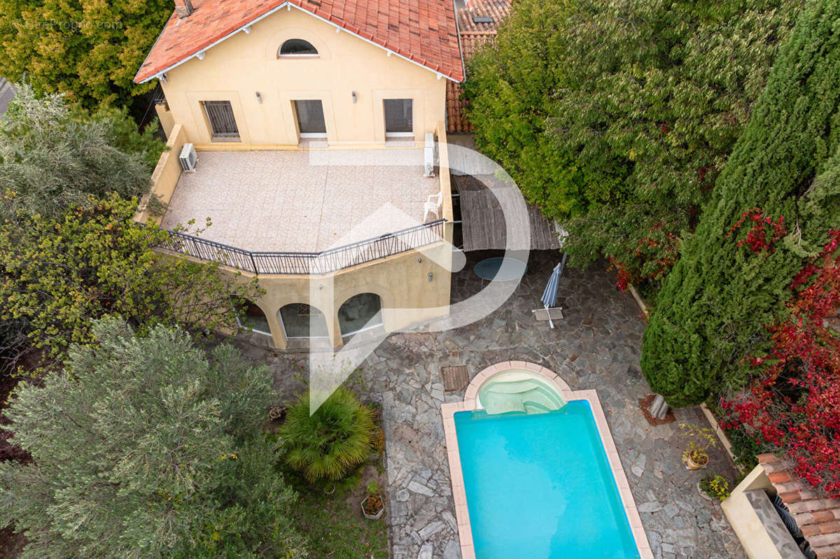 Maison à AIX-EN-PROVENCE