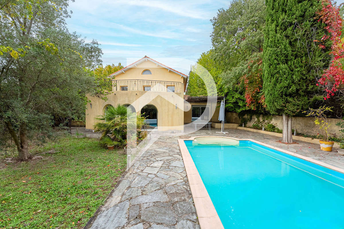 Maison à AIX-EN-PROVENCE