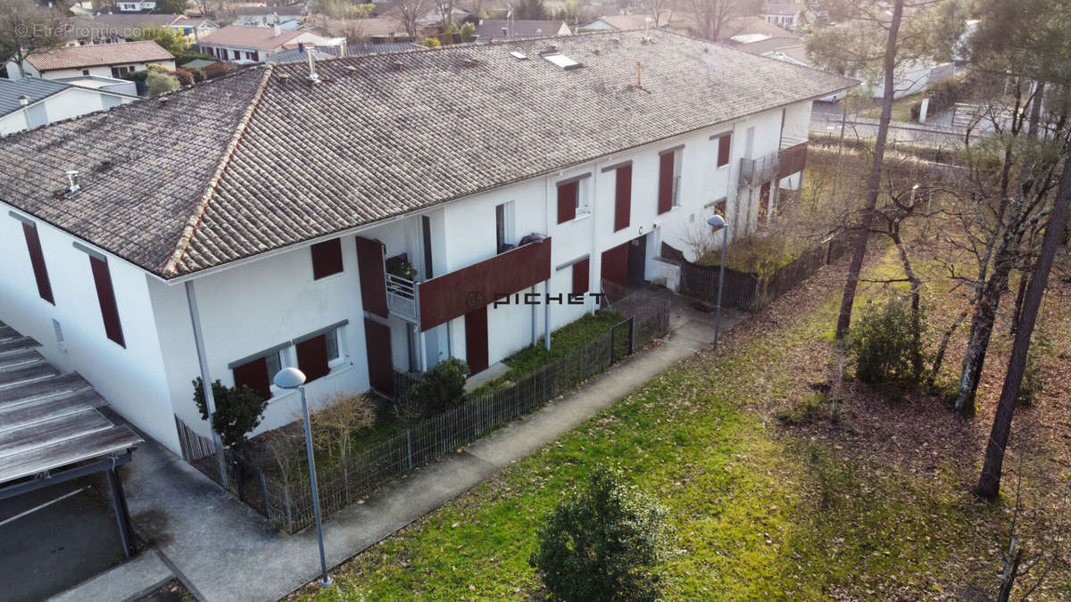 Appartement à SAINT-MEDARD-EN-JALLES