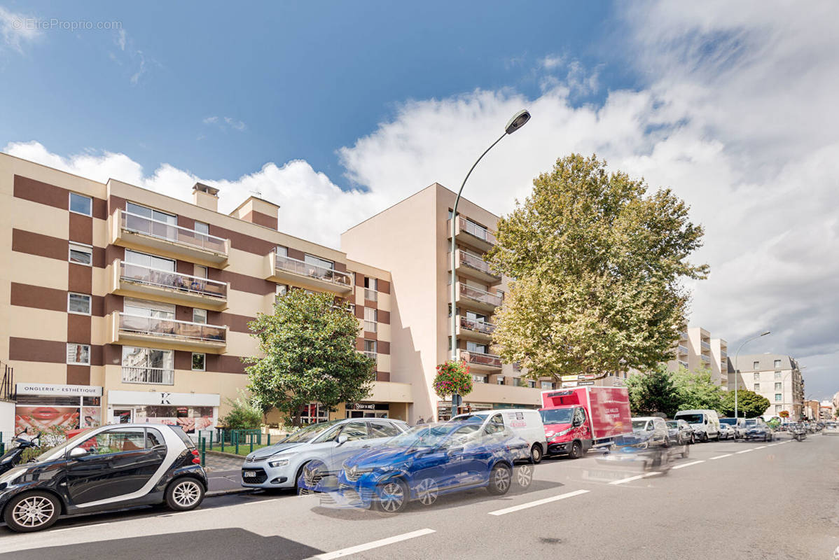 Appartement à ASNIERES-SUR-SEINE