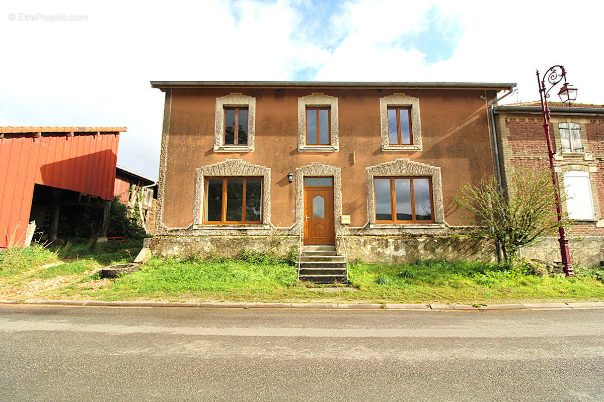 Maison à MONTIER-EN-DER