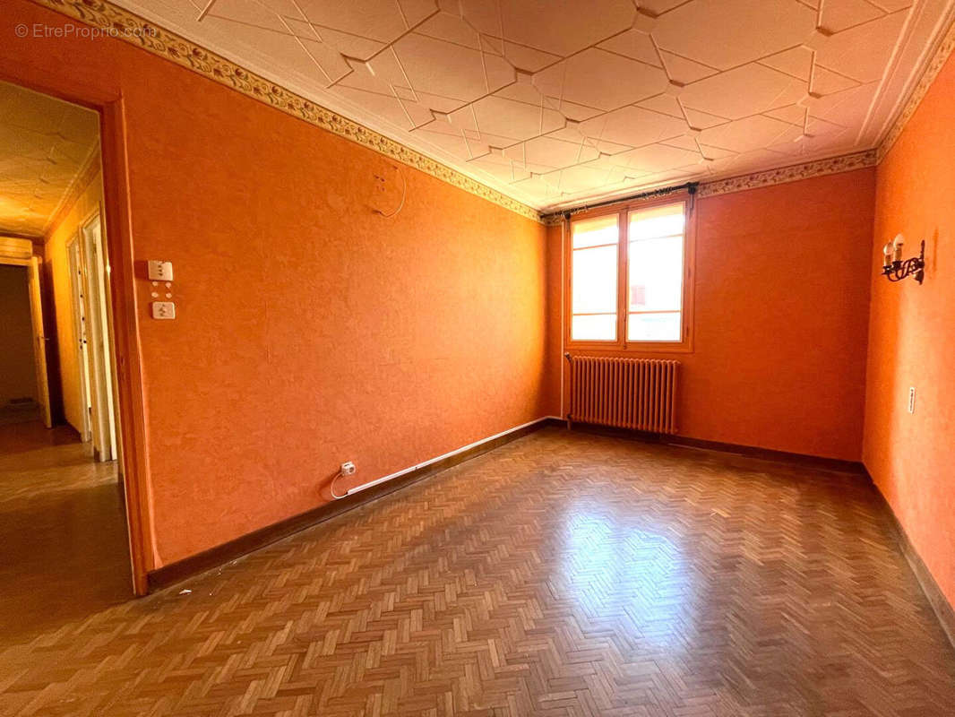 Appartement à BEZIERS