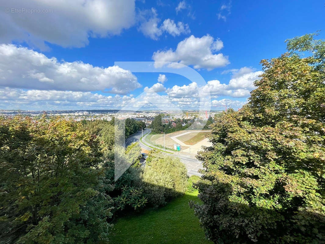 Appartement à BRY-SUR-MARNE