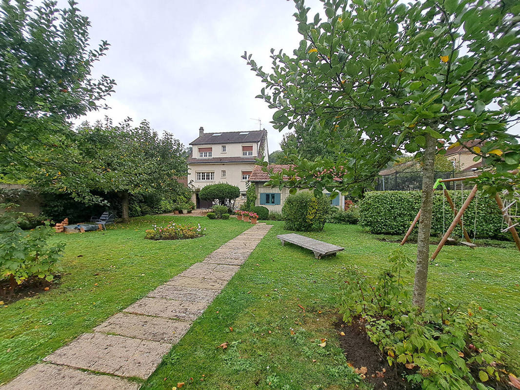 Maison à BUTRY-SUR-OISE