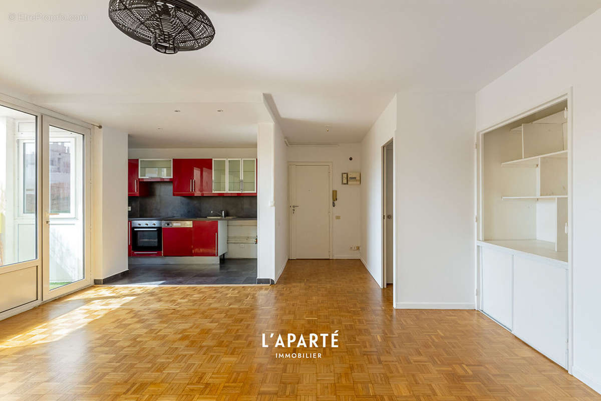 Appartement à MARSEILLE-7E