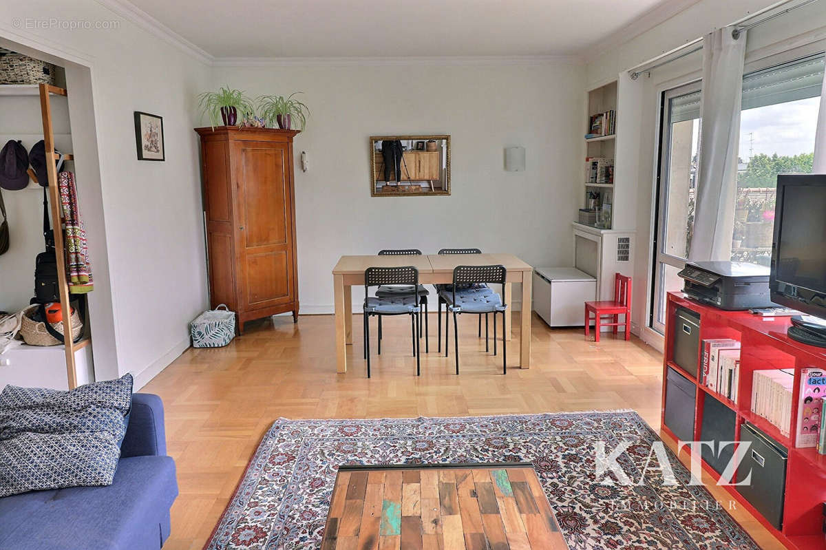 Appartement à GARCHES