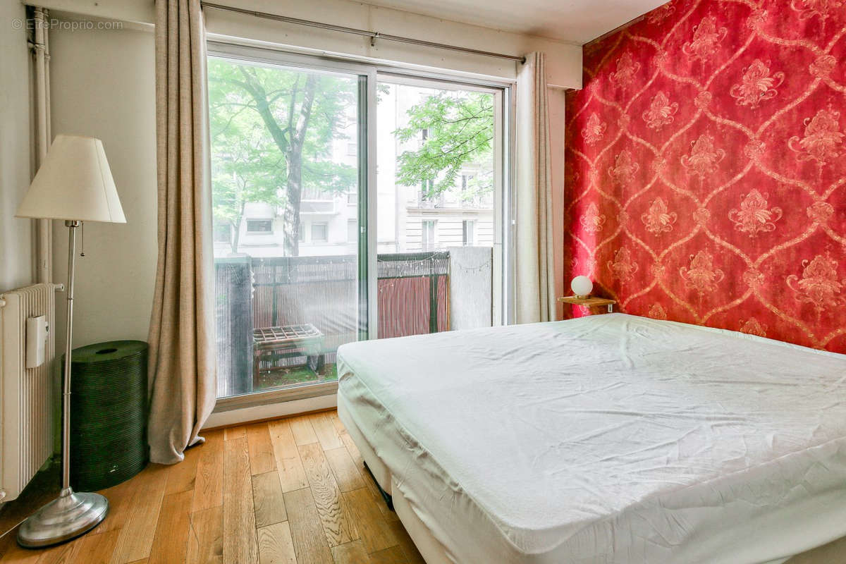 Appartement à PARIS-19E