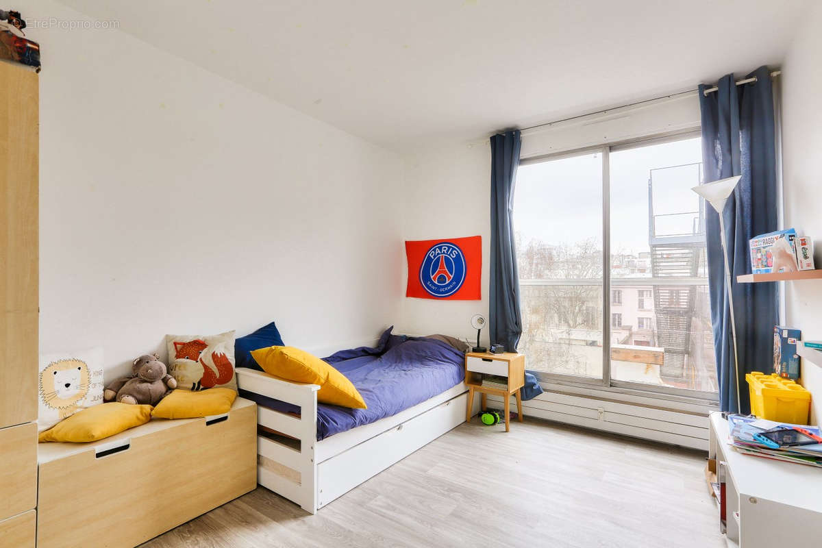 Appartement à PARIS-11E