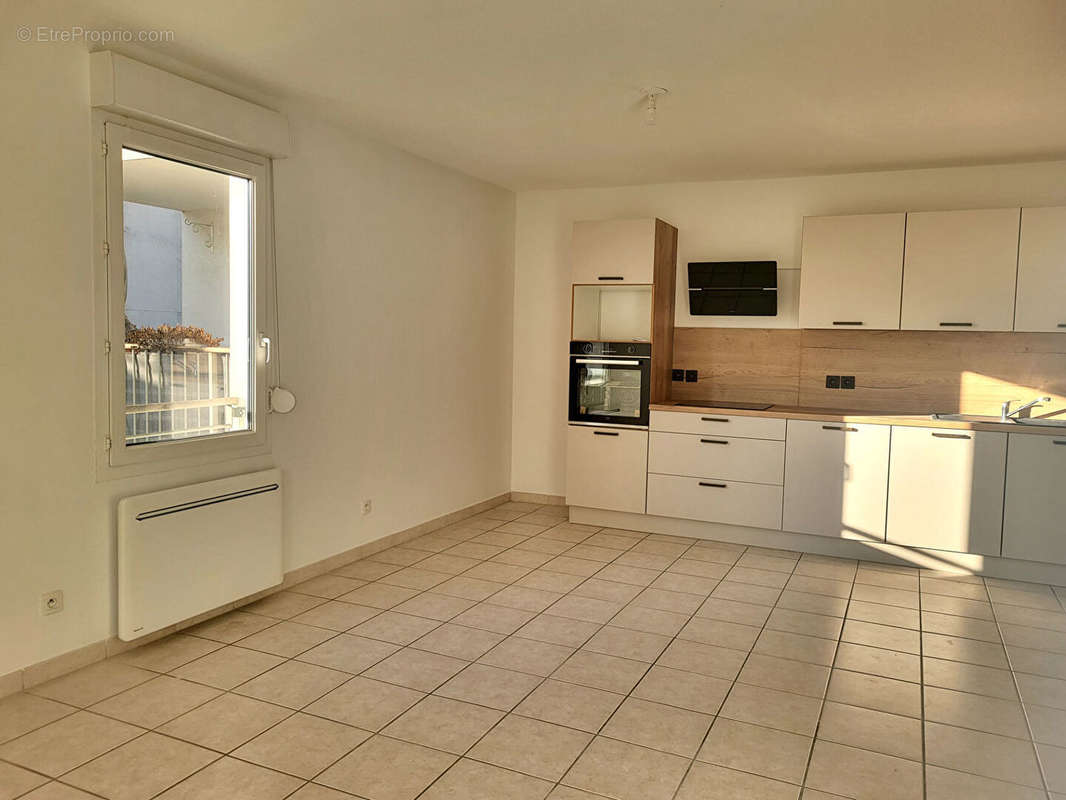 Appartement à LYON-8E