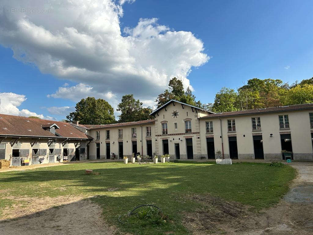 Maison à CHANTILLY