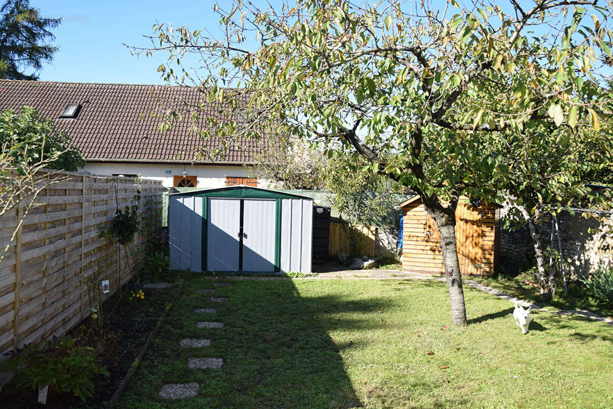 Maison à CHALETTE-SUR-LOING