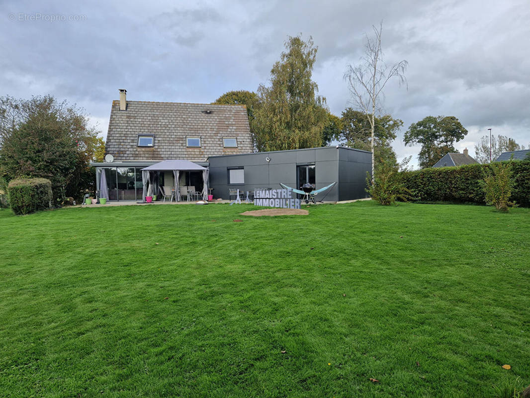 Maison à SAINT-ROMAIN-DE-COLBOSC