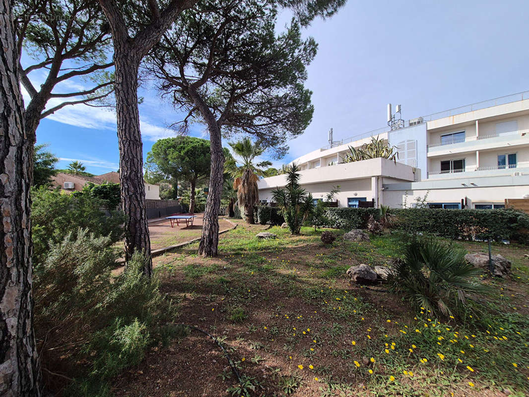 Appartement à FREJUS