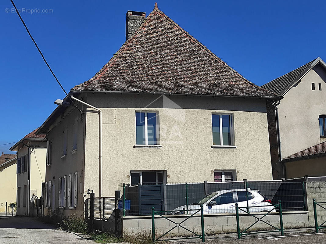 Maison à CHIMILIN