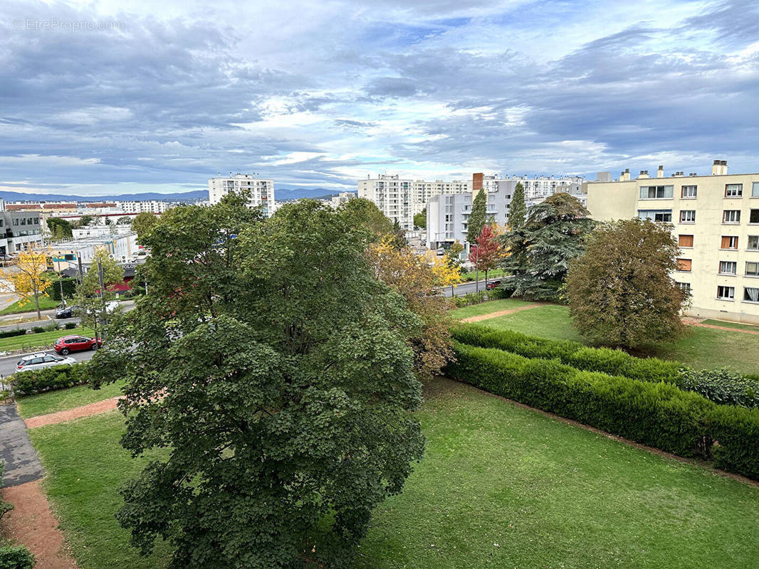 Appartement à VENISSIEUX