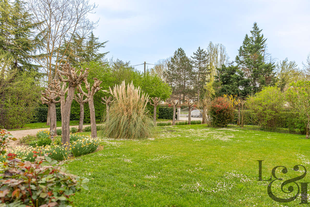 Maison à SAINTE-LIVRADE-SUR-LOT